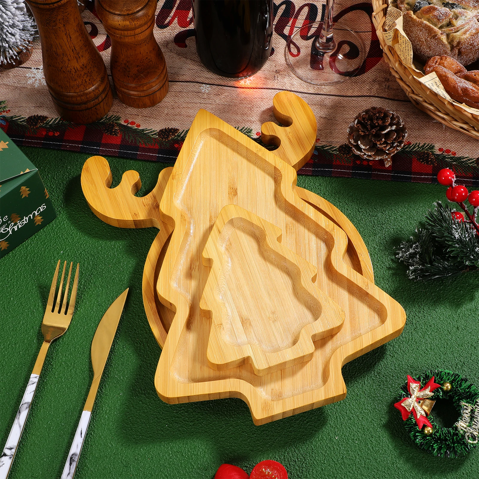 3Pcs Christmas Tree Deer Shaped Snack Plate Fruit Serving Tray Multi Functional Dessert Cheese Plate Party Storage
3Pcs Christmas Tree Deer Shaped Snack Plate Fruit Serving Tray Multi Functional Dessert Cheese Plate Party Storage