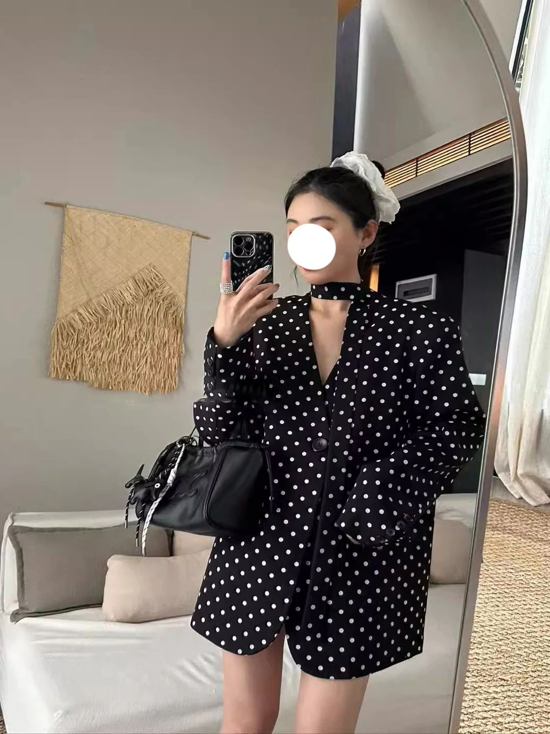 Korean Style Polka Dot Blouse Women's Spring Summer Loose Casual Suit Jacket with Sash Fashionable Elegant Design
Korean Style Polka Dot Blouse Women's Spring Summer Loose Casual Suit Jacket with Sash Fashionable Elegant Design