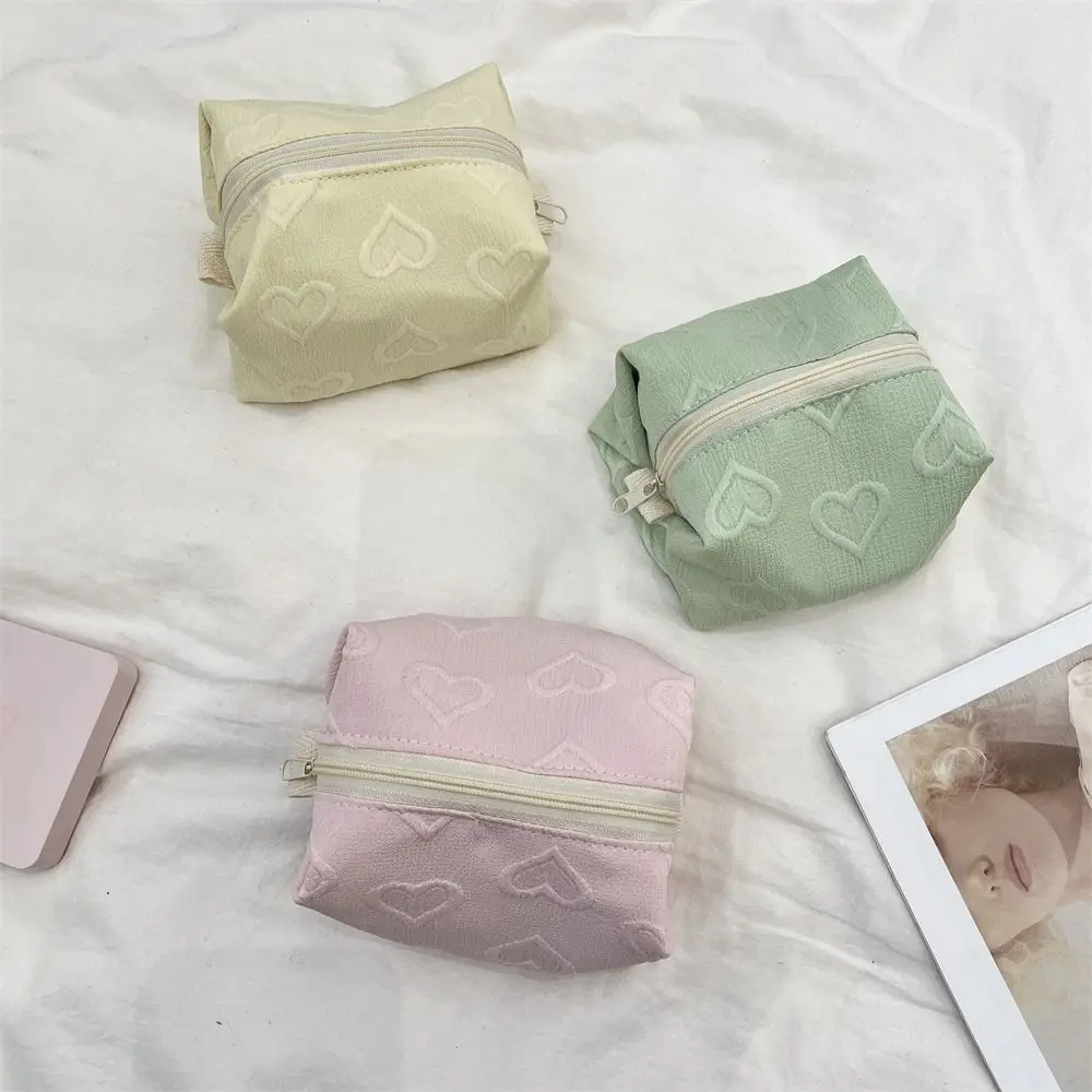 Heart Embroidery Mini Cosmetic Bag Multifuctional Jewelry Packing Bag Small Makeup Bag Coin Purse Card Holder Lipstick Bag
Heart Embroidery Mini Cosmetic Bag Multifuctional Jewelry Packing Bag Small Makeup Bag Coin Purse Card Holder Lipstick Bag