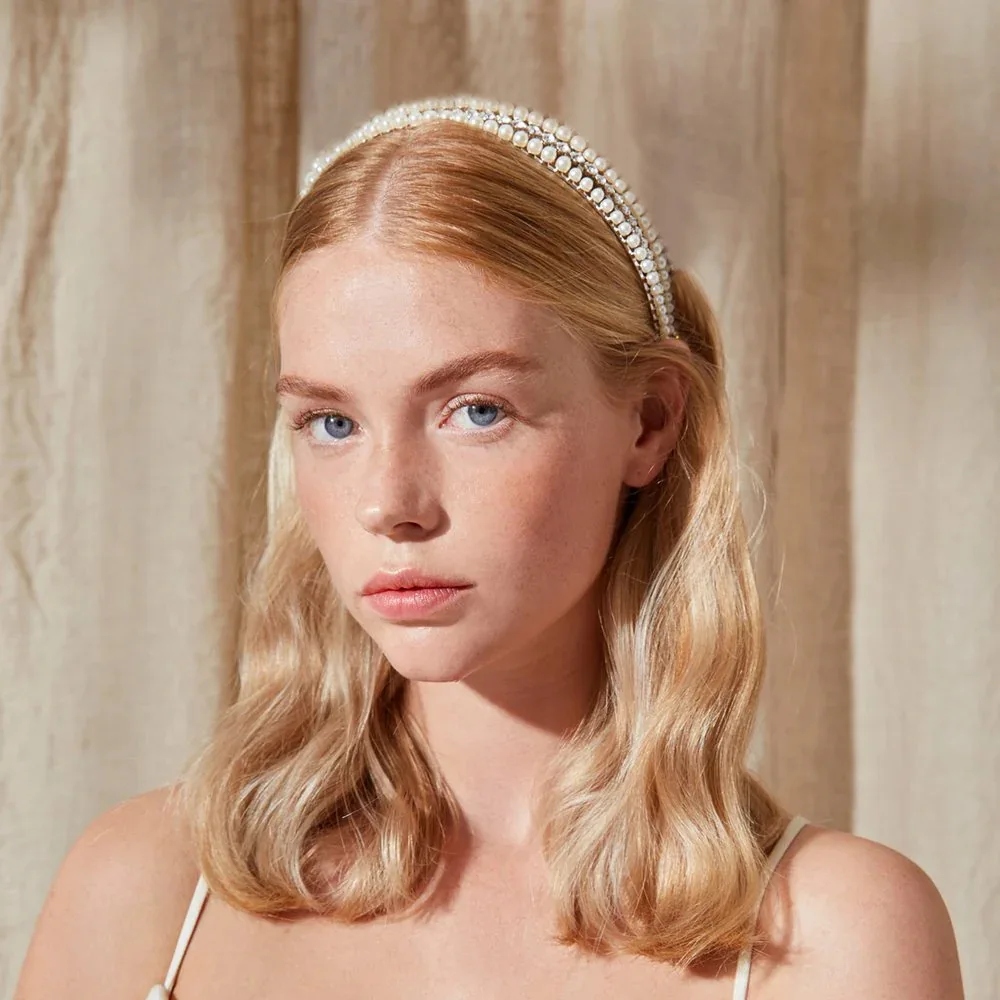 Geometric Concentric Pearl Beading Headband Elegant Linear Spacer Crystal Hair Loop Classic Wedding Accessory Party Headdress
Geometric Concentric Pearl Beading Headband Elegant Linear Spacer Crystal Hair Loop Classic Wedding Accessory Party Headdress