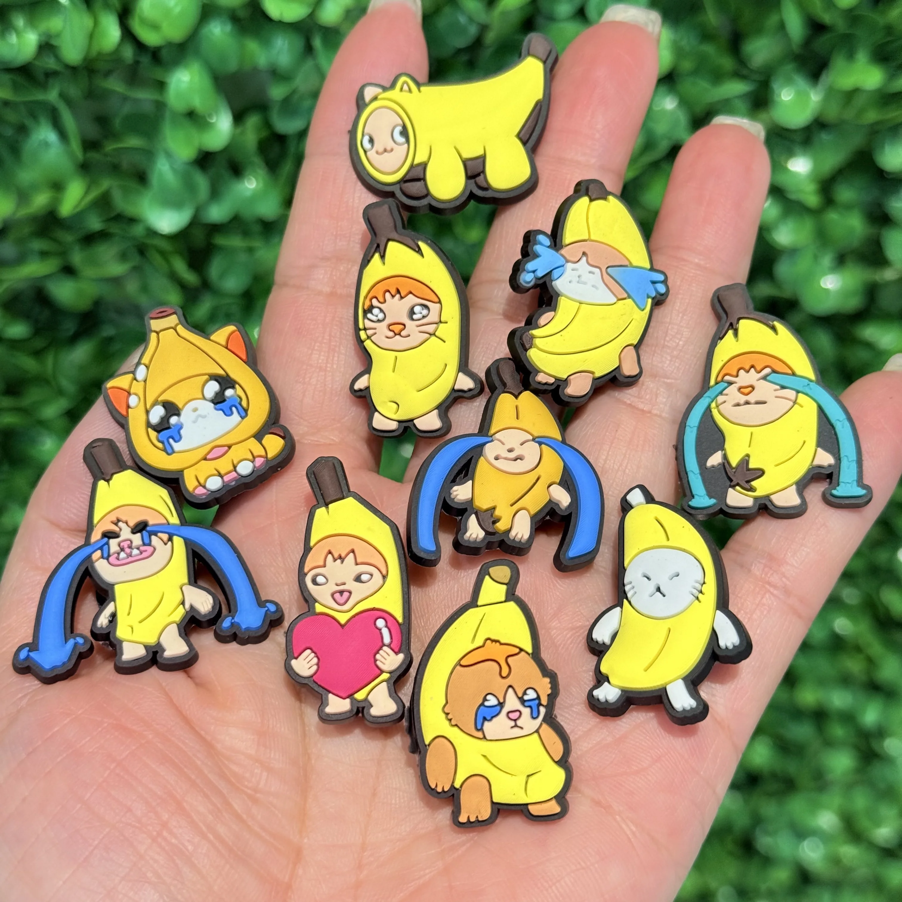 High Quality 1-10Pcs Adorable Banana Cat Shoe Buckle Charms Animals Clog Designer Decorations DIY Children Wristband
High Quality 1-10Pcs Adorable Banana Cat Shoe Buckle Charms Animals Clog Designer Decorations DIY Children Wristband