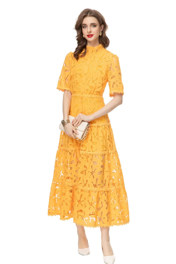 2024 new European and American cross-border women's French light luxury embroidered elegant fairy water-soluble dress
2024 new European and American cross-border women's French light luxury embroidered elegant fairy water-soluble dress