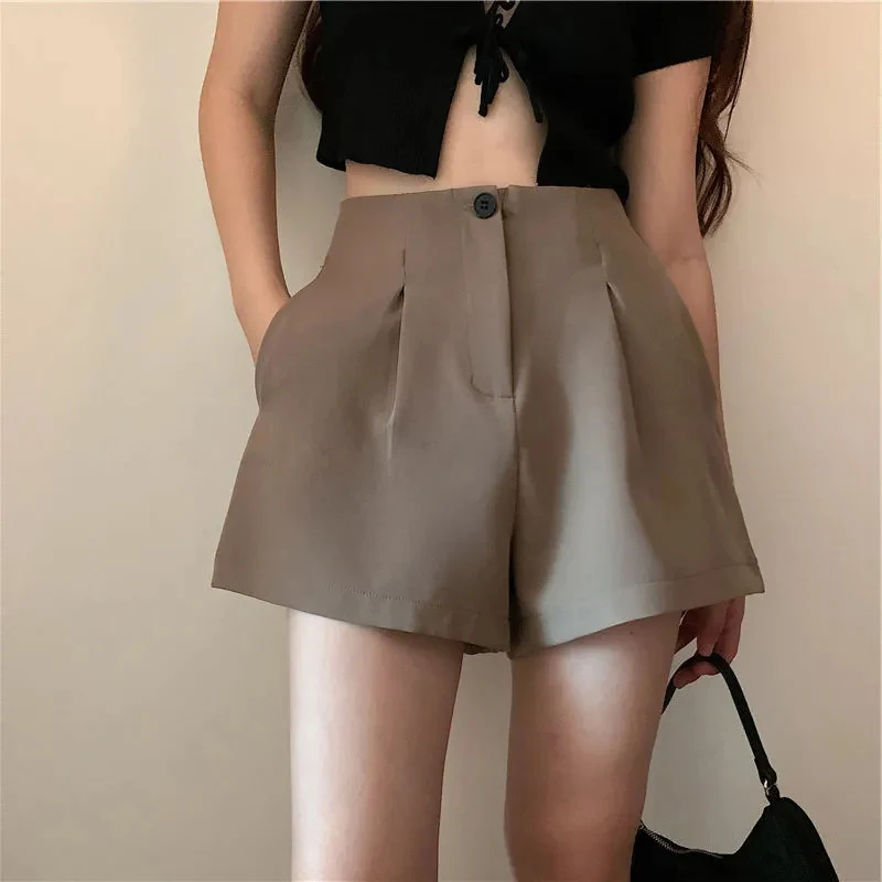 England Pleated Khaki Shorts for Women Casual High Waist Wide-Leg Short Pants Woman Commute Comfortable Straight Shorts Female
England Pleated Khaki Shorts for Women Casual High Waist Wide-Leg Short Pants Woman Commute Comfortable Straight Shorts Female