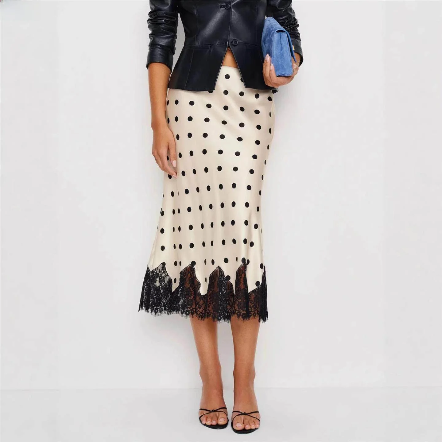 LinJ Spicy Girl Women's Lace Splice Polka Dot Satin Half Skirt Midi Straight Cut Skirt Fashionable Casual Winter Season
LinJ Spicy Girl Women's Lace Splice Polka Dot Satin Half Skirt Midi Straight Cut Skirt Fashionable Casual Winter Season