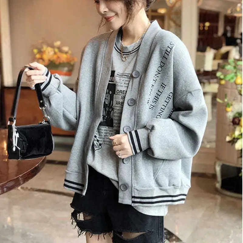 Korean Version Baseball Jerseys Female Spring and Autumn Japanese Printed Letters Tops for Women Loose Wild Girl Clothing
Korean Version Baseball Jerseys Female Spring and Autumn Japanese Printed Letters Tops for Women Loose Wild Girl Clothing