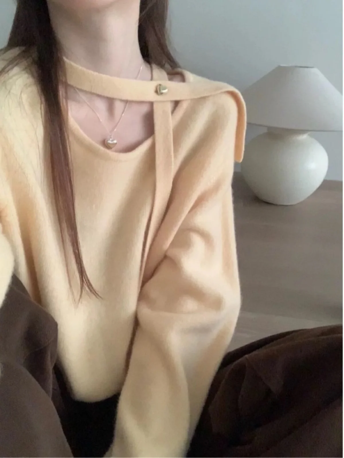 Soft Fufu Lazy Sle Knitted Sweater V-Ne Loose Slimming Heart Bule Hanging Ne Winter 2025 Women's Faion Commute Sle
Soft Fufu Lazy Sle Knitted Sweater V-Ne Loose Slimming Heart Bule Hanging Ne Winter 2025 Women's Faion Commute Sle
