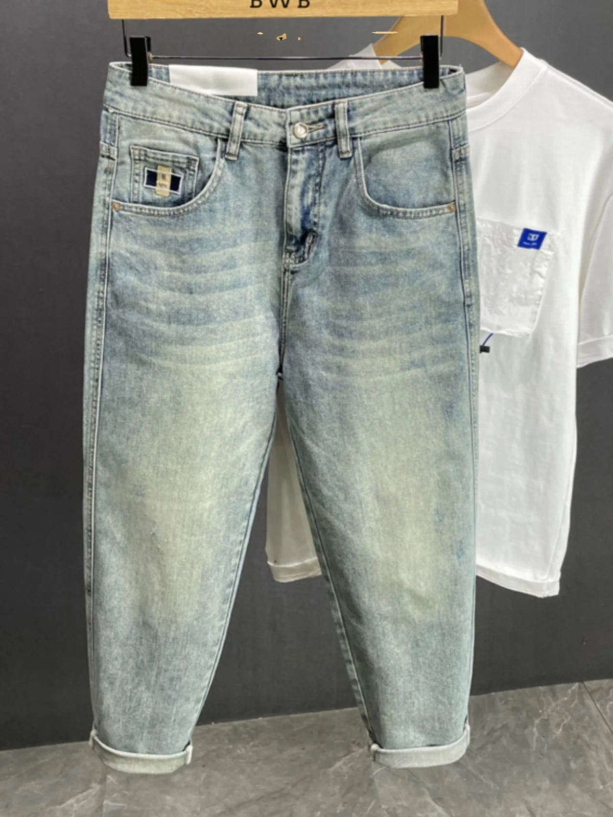 Модные легкие мужские джинсы Wa, свободные прямые брюки, летние тонкие хлопковые эластичные джинсы со средней талией, девять предметов, повседневные, High Street, американские...
Модные легкие мужские джинсы Wa, свободные прямые брюки, летние тонкие хлопковые эластичные джинсы со средней талией, девять предметов, повседневные, High Street, американские...