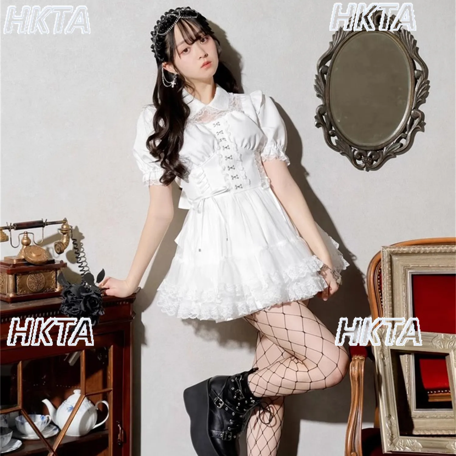 Japanese Dark Subculture Gothic Cute Lolita Lace Strap Plaid Lapel Bubble Short Sleeve Dress Black Shorts Two Pieces Sets Women
Japanese Dark Subculture Gothic Cute Lolita Lace Strap Plaid Lapel Bubble Short Sleeve Dress Black Shorts Two Pieces Sets Women