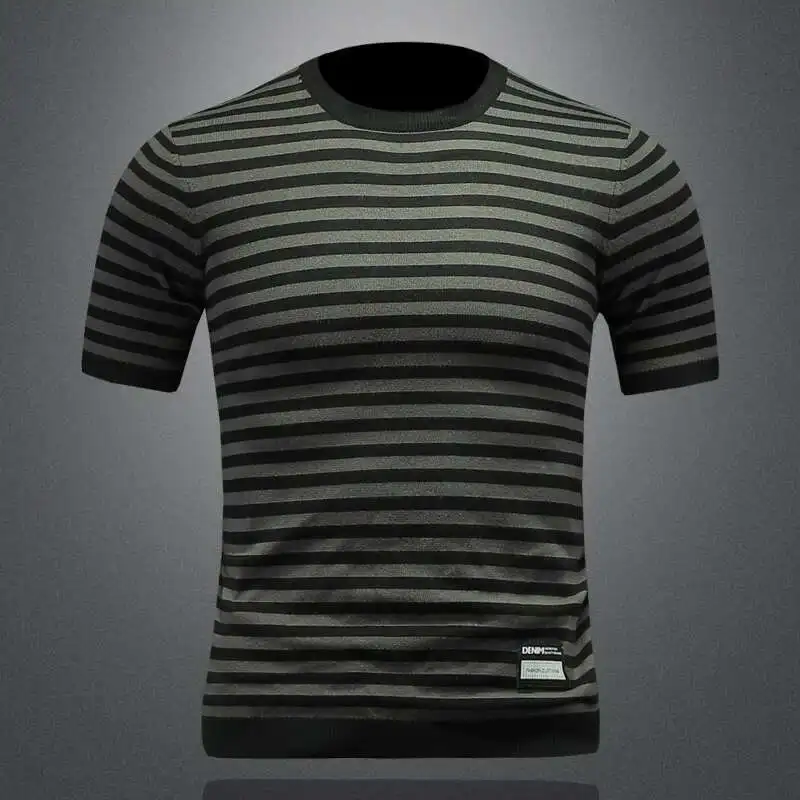 Spring 2025 Striped Round Neck Breathable T-shirt Streetwear European Retro Striped Knitted Short Sleeved Men Tee Shirt Homme
Spring 2025 Striped Round Neck Breathable T-shirt Streetwear European Retro Striped Knitted Short Sleeved Men Tee Shirt Homme