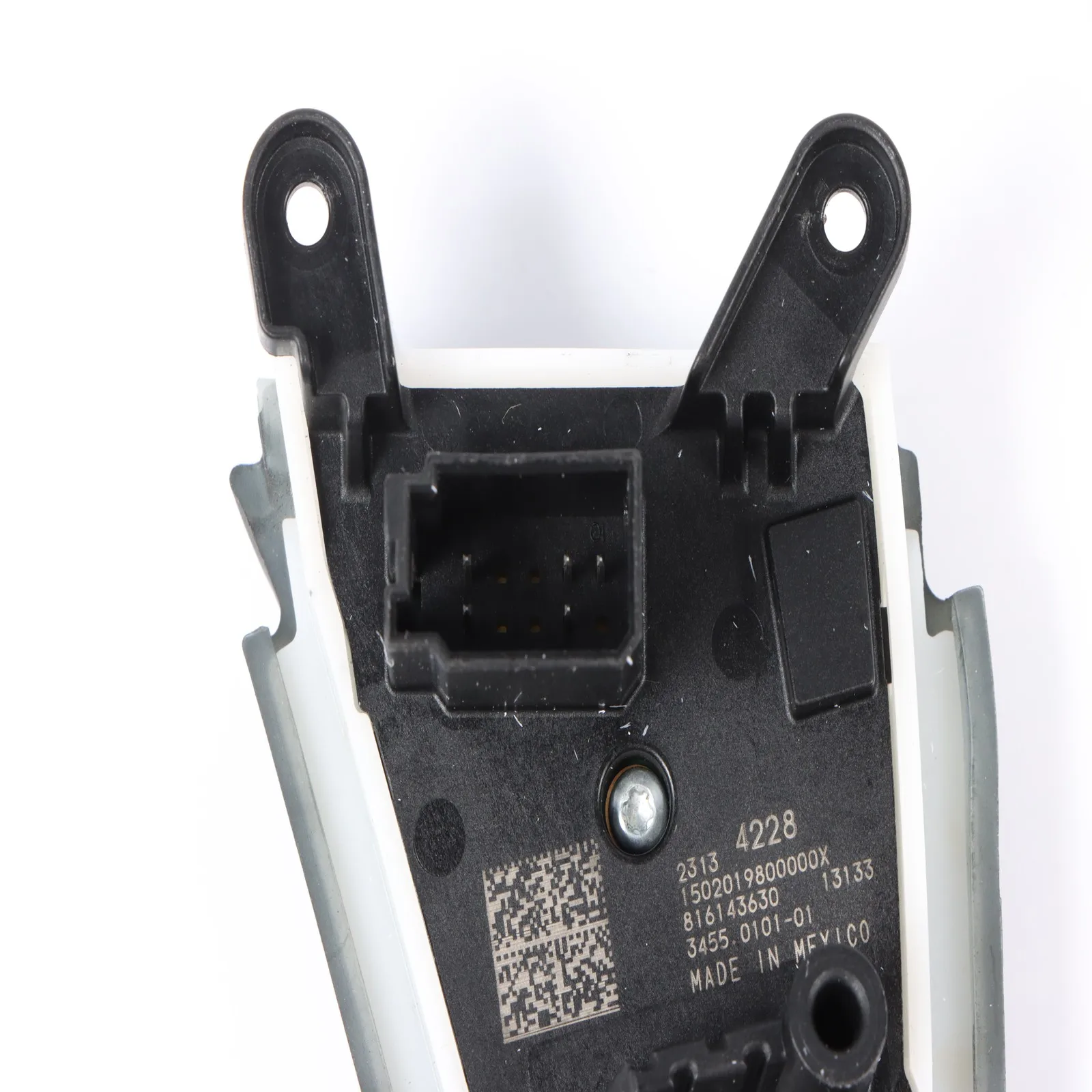Steering Wheel Cruise Control Switch FOR Chevrolet Silverado 2014-2019 OE 23262285
Steering Wheel Cruise Control Switch FOR Chevrolet Silverado 2014-2019 OE 23262285