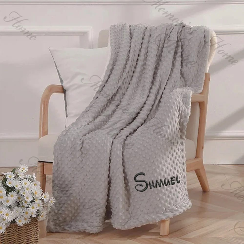 Baby Bean Plush Blanket Personalized Name Double Layer Thickened Lamb Fleece Sofa Cotton Blanket Custom Embroidered Baby Blanket
Baby Bean Plush Blanket Personalized Name Double Layer Thickened Lamb Fleece Sofa Cotton Blanket Custom Embroidered Baby Blanket