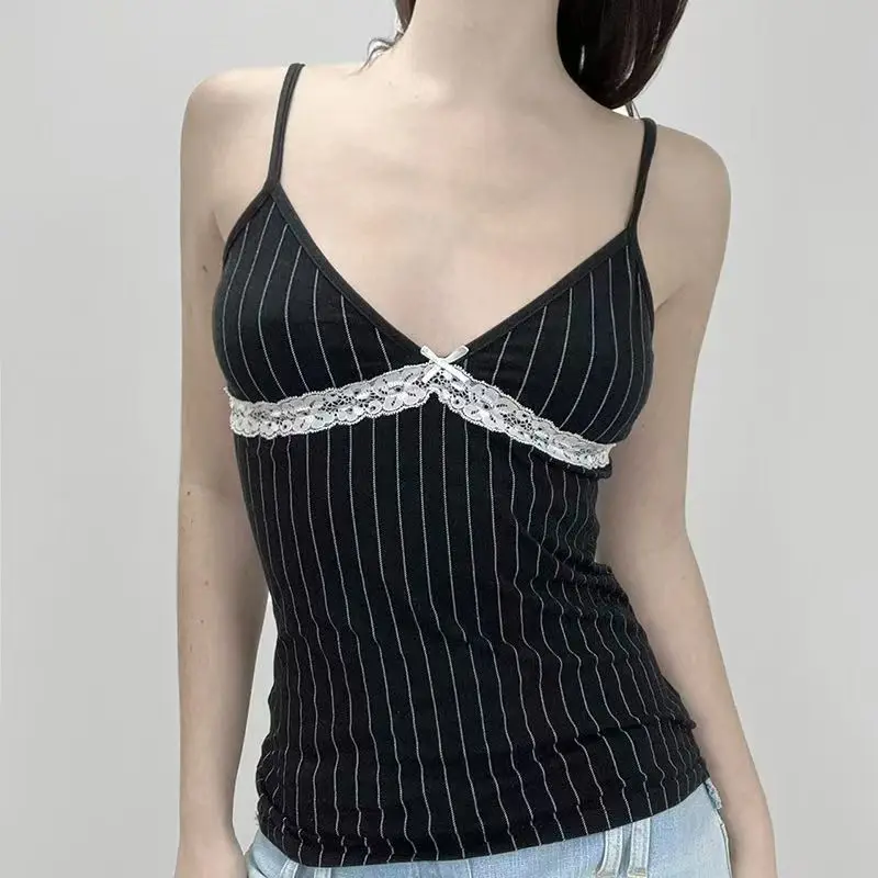 French Fashion Hottie Camisole Retro Harajuku Striped Camisole Halter Vest Subculture Lace Bow Stitching Women's Sexy Tanks Tops
French Fashion Hottie Camisole Retro Harajuku Striped Camisole Halter Vest Subculture Lace Bow Stitching Women's Sexy Tanks Tops