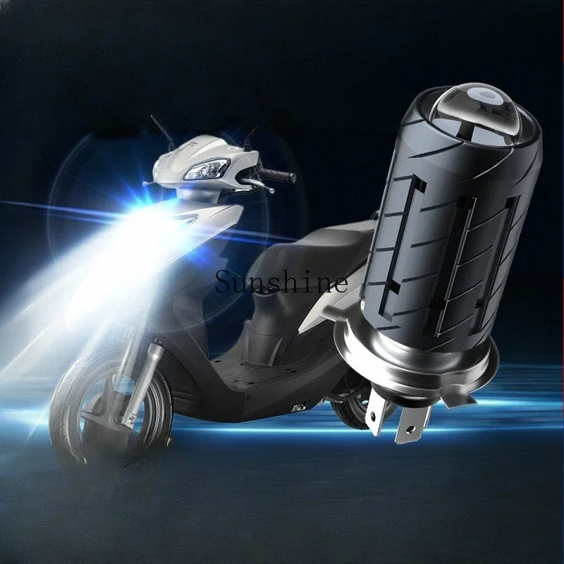 NS125T NS125D motorcycle LED lens headlight modified strong light super bright light bulb
NS125T NS125D motorcycle LED lens headlight modified strong light super bright light bulb