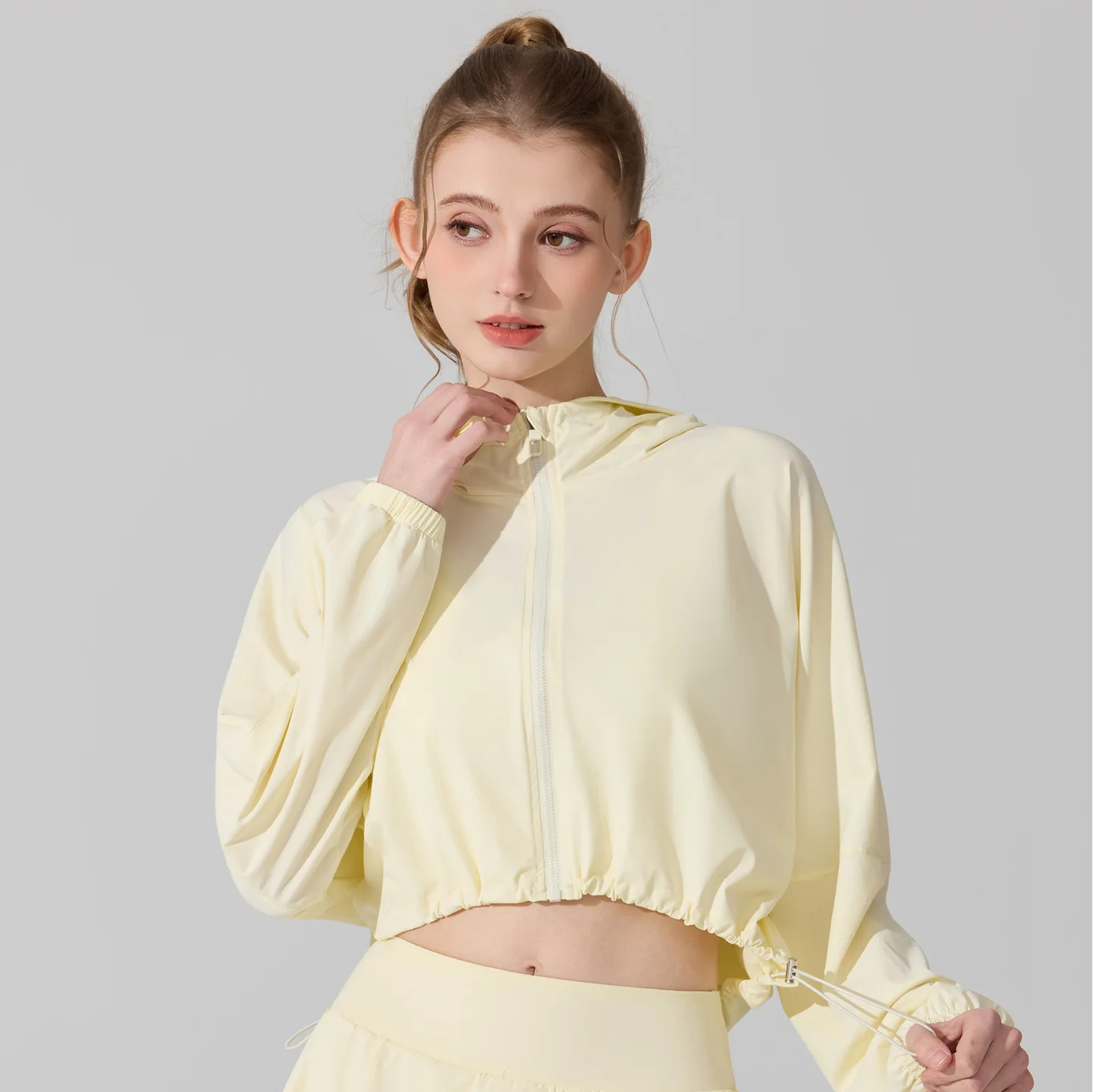 Summer Women Long Sleeve Hooded Sun-proof Clothing Loose Ajustable Lower Hem Light Thin Breathable Coat Outdoor Cool Sense Tops
Summer Women Long Sleeve Hooded Sun-proof Clothing Loose Ajustable Lower Hem Light Thin Breathable Coat Outdoor Cool Sense Tops