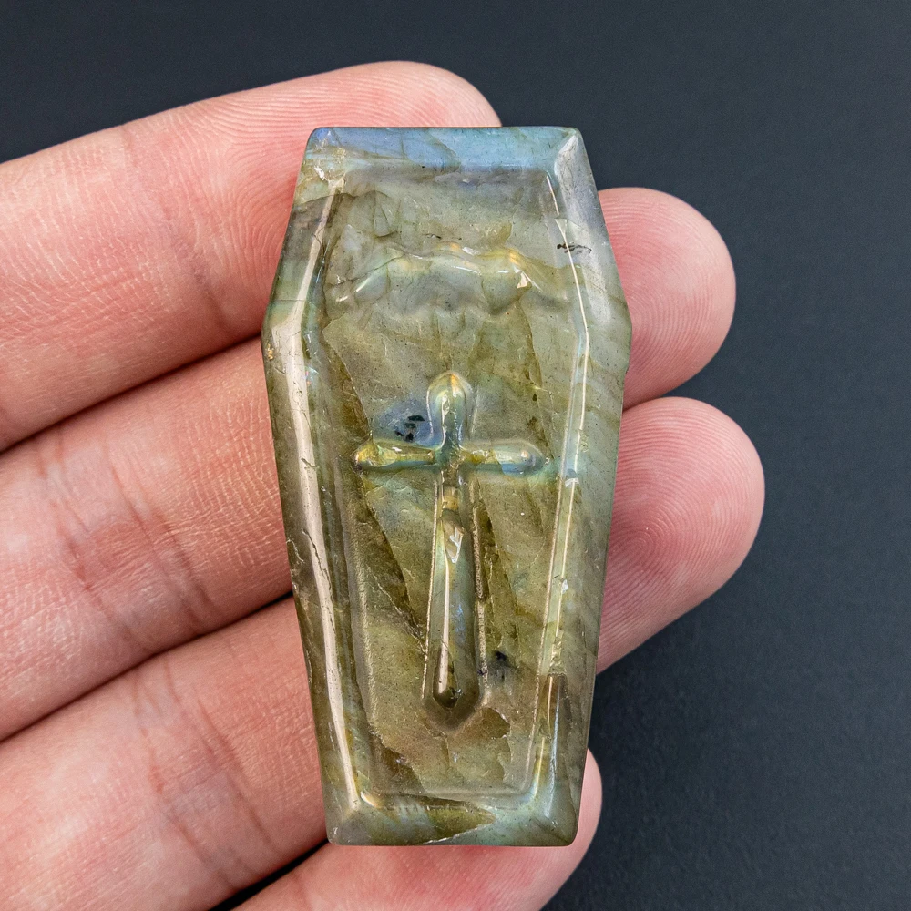 1 шт., кулон с драгоценными камнями из лабрадорита, полуфабрикат, яркая синяя вспышка, класс AA, крест в форме гроба для ювелирных изделий своими руками, 50X25X11 мм
1 шт., кулон с драгоценными камнями из лабрадорита, полуфабрикат, яркая синяя вспышка, класс AA, крест в форме гроба для ювелирных изделий своими руками, 50X25X11 мм