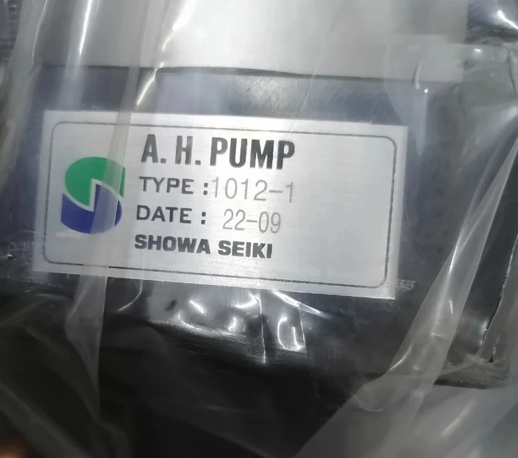 Насос для быстрой смены пресс-форм Showa SHOWA AH709/708/AH710, зажимной масляный насос AH1015, пневматический насос AH1012 
Насос для быстрой смены пресс-форм Showa SHOWA AH709/708/AH710, зажимной масляный насос AH1015, пневматический насос AH1012