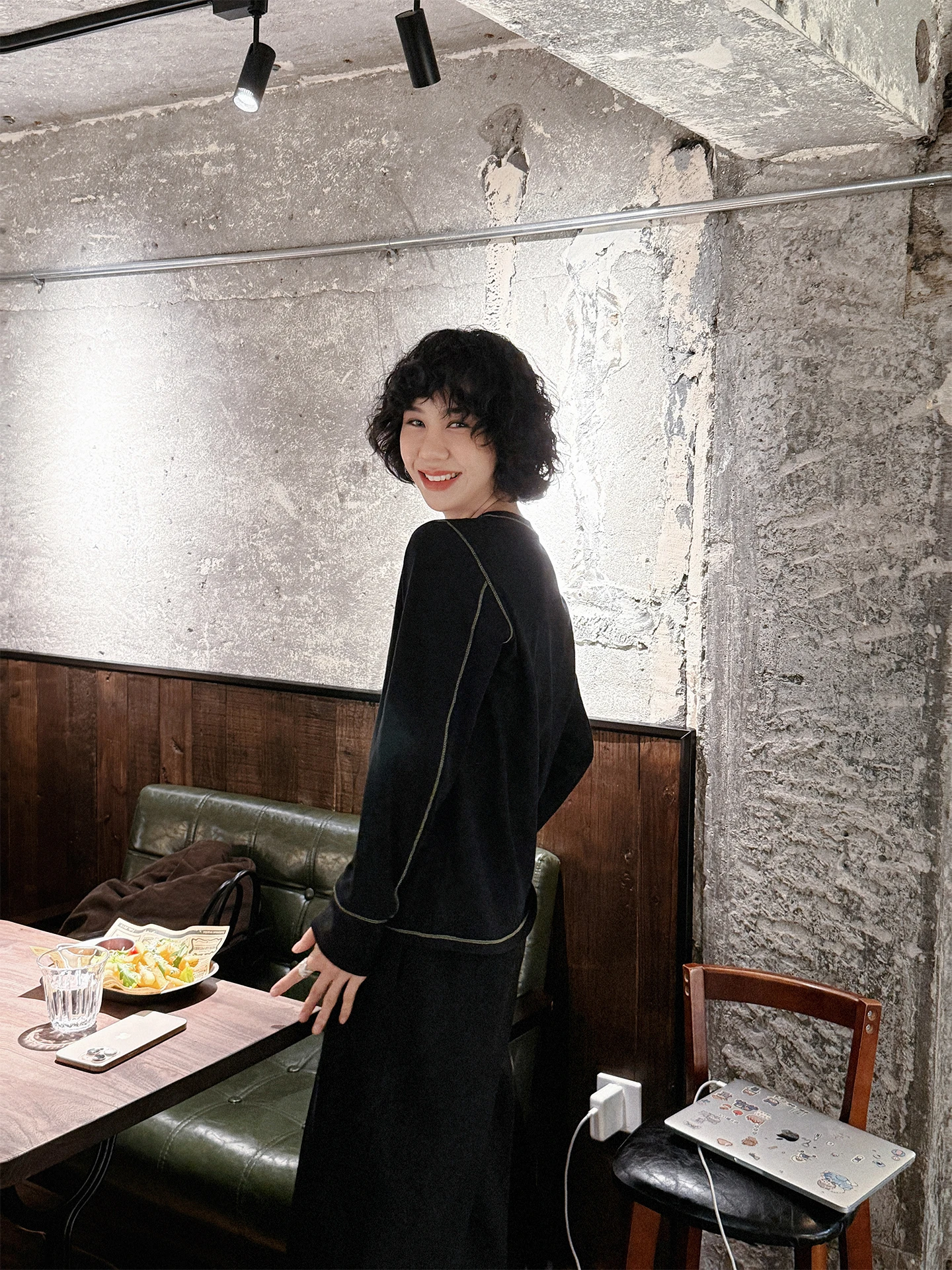 TT Oxygen Feeling Long Sve round Ne Bla T-irt Women's New Sle Warm Base Layer irt Top Cotton Pure Color
TT Oxygen Feeling Long Sve round Ne Bla T-irt Women's New Sle Warm Base Layer irt Top Cotton Pure Color