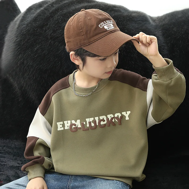 Children's wear boys' autumn hoodie, spring and autumn 2025 new style top for middle and older boys, autumn trend
Children's wear boys' autumn hoodie, spring and autumn 2025 new style top for middle and older boys, autumn trend