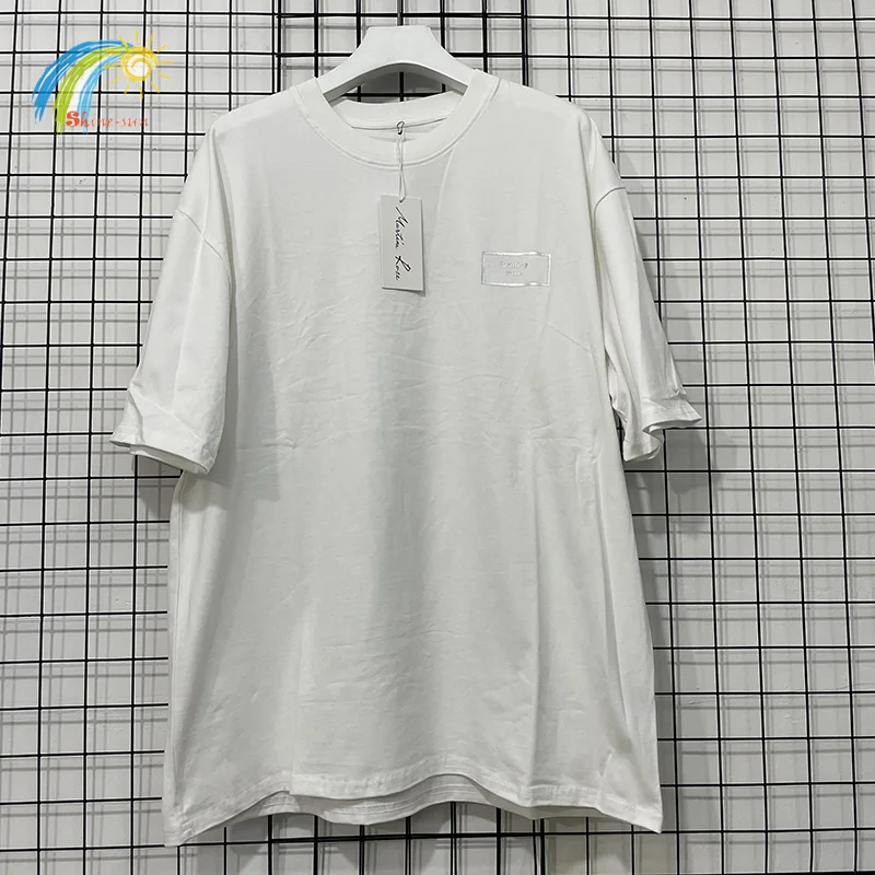 Белая футболка с логотипом Simple Box MARTINE ROSE для мужчин и женщин, хлопковая футболка лучшего качества большого размера с заниженными плечами, футболка для пар с бирками
Белая футболка с логотипом Simple Box MARTINE ROSE для мужчин и женщин, хлопковая футболка лучшего качества большого размера с заниженными плечами, футболка для пар с бирками