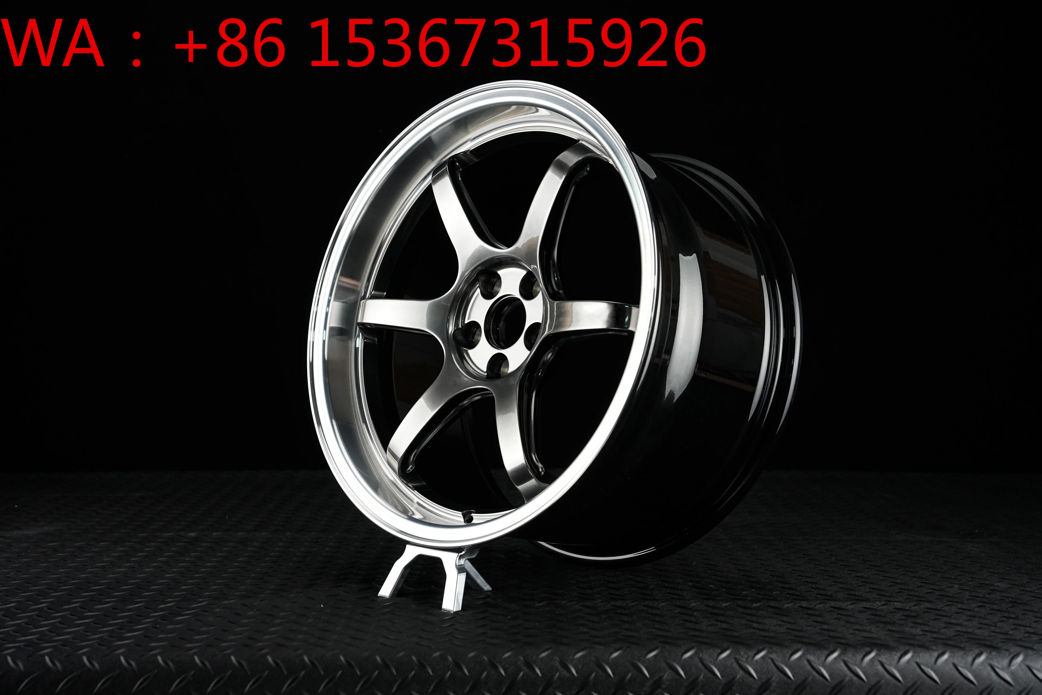 21-22 Inch High Safety Forged Aluminum Alloy Wheel Hub Improved Handling Control Modified Auto Rims
21-22 Inch High Safety Forged Aluminum Alloy Wheel Hub Improved Handling Control Modified Auto Rims