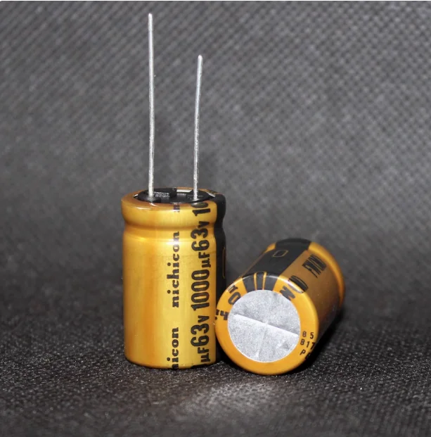 10pcs/Lot Original nichicon FW series 6.3V-100V 1UF-22000UF fever audio aluminum electrolytic capacitor free shipping
10pcs/Lot Original nichicon FW series 6.3V-100V 1UF-22000UF fever audio aluminum electrolytic capacitor free shipping