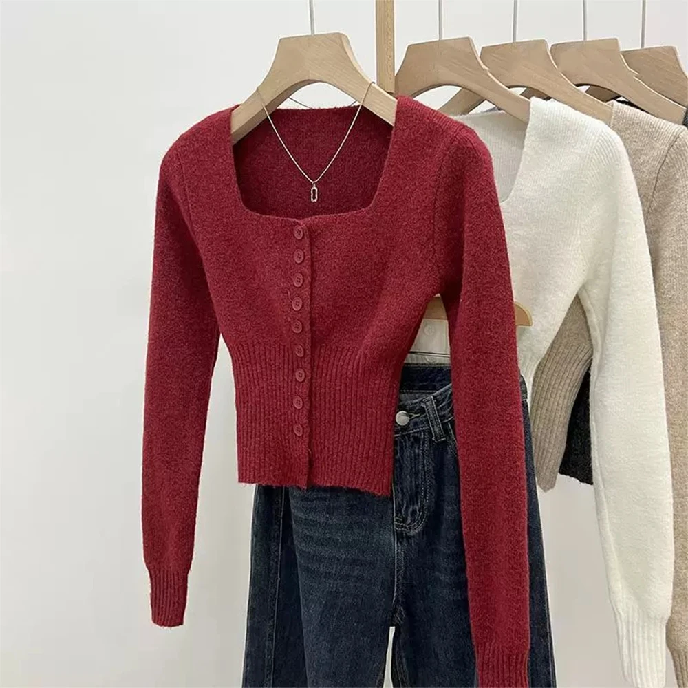 Korean Style Sweater Knitted Cardigan Clothes 2026 Fashion New Women's Autumn New Simple Square Collar Slim Button-up Top
Korean Style Sweater Knitted Cardigan Clothes 2026 Fashion New Women's Autumn New Simple Square Collar Slim Button-up Top