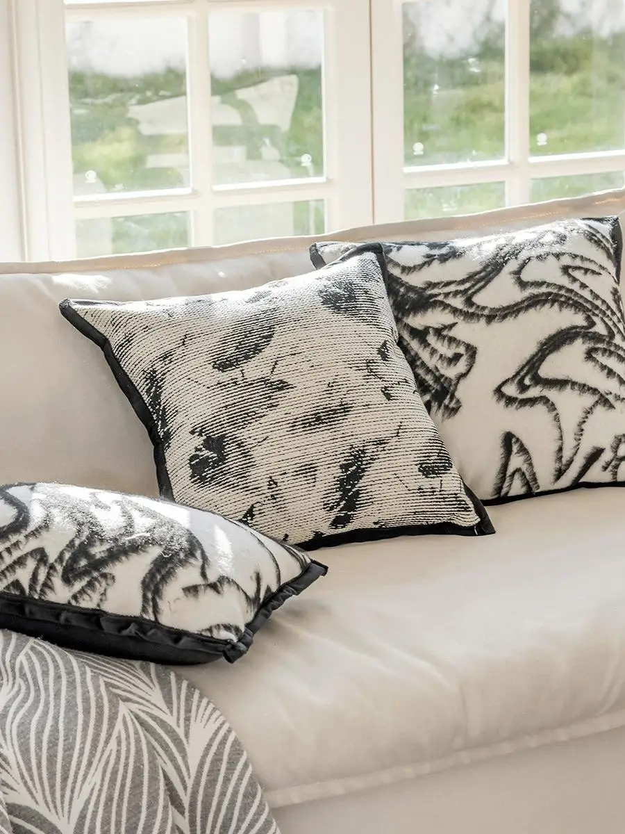 Modern Simple Chinese Style Sofa Pillowcase Decorative Living Room Decorative Cushion Bed Head Pillow Polyester Material
Modern Simple Chinese Style Sofa Pillowcase Decorative Living Room Decorative Cushion Bed Head Pillow Polyester Material