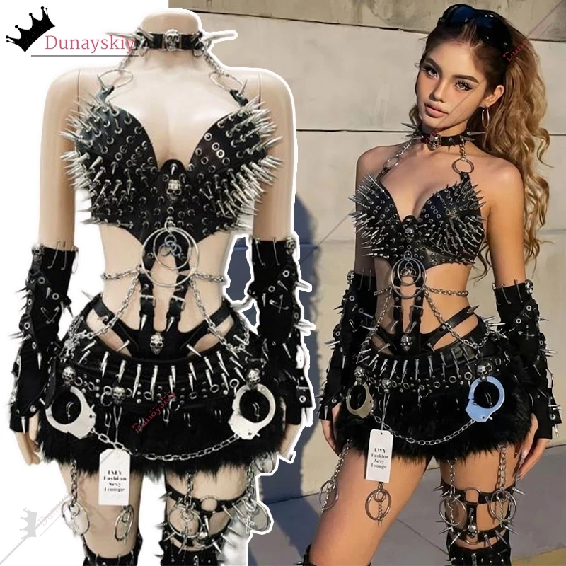 2026Halloween Carnival Cosplay Gothic Tank Tops Punk Tank Tops Halter Dress Disguise Theme Party Dress Up y2k Top Rivet Suits
2026Halloween Carnival Cosplay Gothic Tank Tops Punk Tank Tops Halter Dress Disguise Theme Party Dress Up y2k Top Rivet Suits