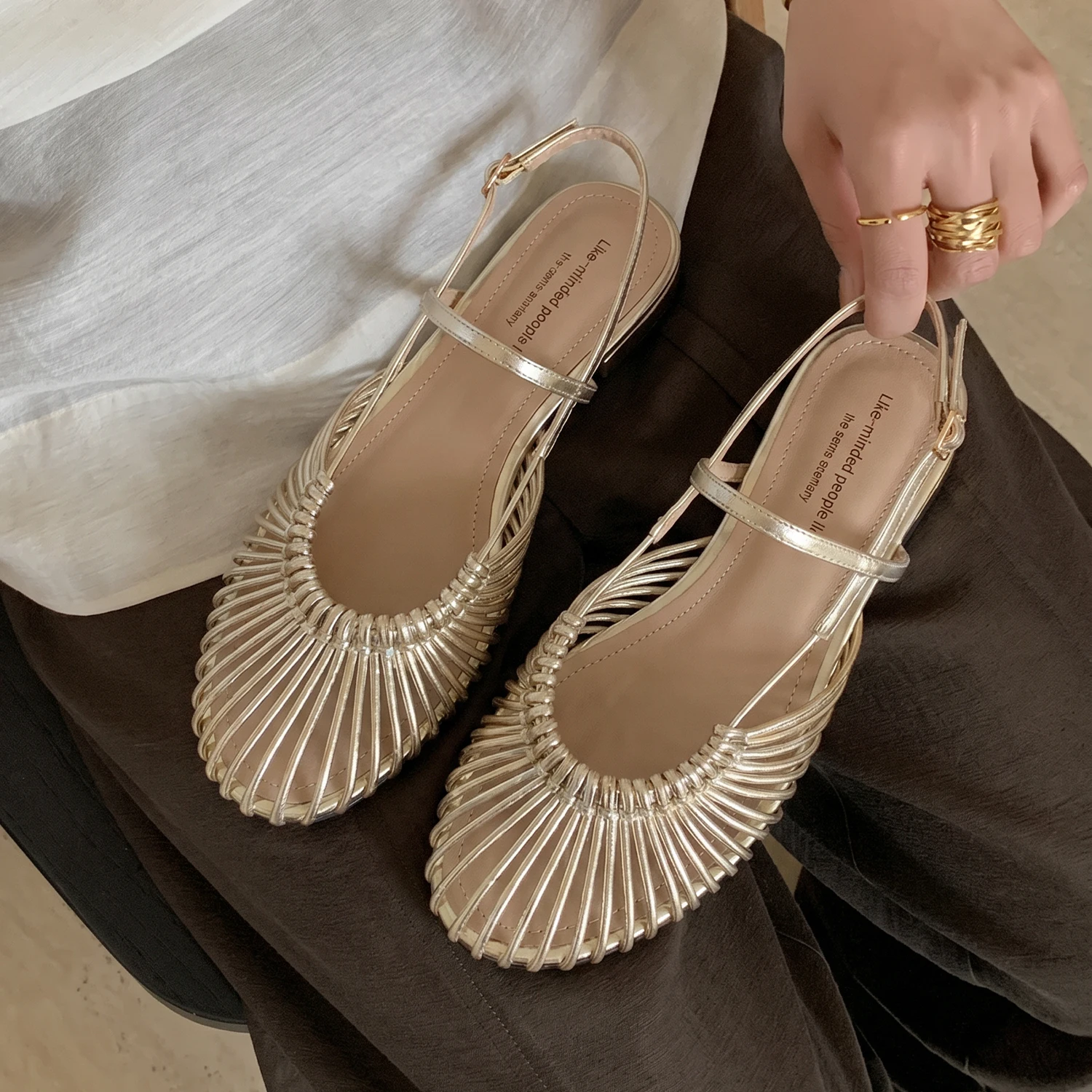 2026 new summer women sandals natural leather 22-25cm microfiber+sheepskin+pigskin cross-strap back-buckle women shoes fashion
2026 new summer women sandals natural leather 22-25cm microfiber+sheepskin+pigskin cross-strap back-buckle women shoes fashion