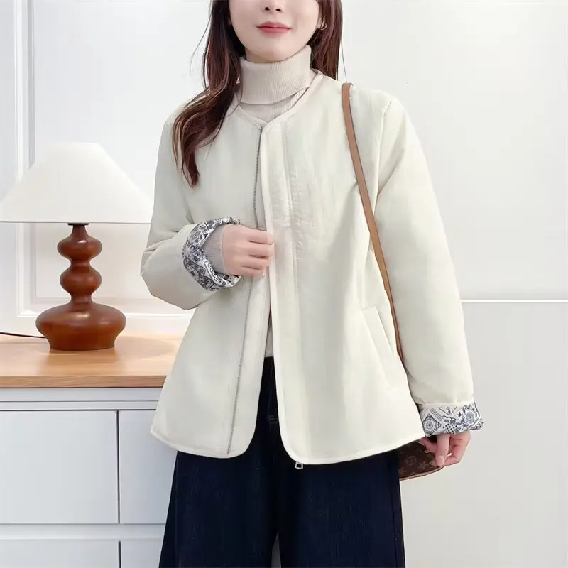 XXXXL Fashion Plus Size Women's Parkas Winter New Retro And Simple Padded Jacket Elegant And Warm Zipper Coats 938
XXXXL Fashion Plus Size Women's Parkas Winter New Retro And Simple Padded Jacket Elegant And Warm Zipper Coats 938