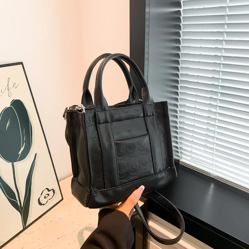 Fall Minimalist Crossbody Casual Shoulder Purse for Women Textured Tote Bag Elegant Top Handle Bag Versatile Day-to-Night Purse
Fall Minimalist Crossbody Casual Shoulder Purse for Women Textured Tote Bag Elegant Top Handle Bag Versatile Day-to-Night Purse