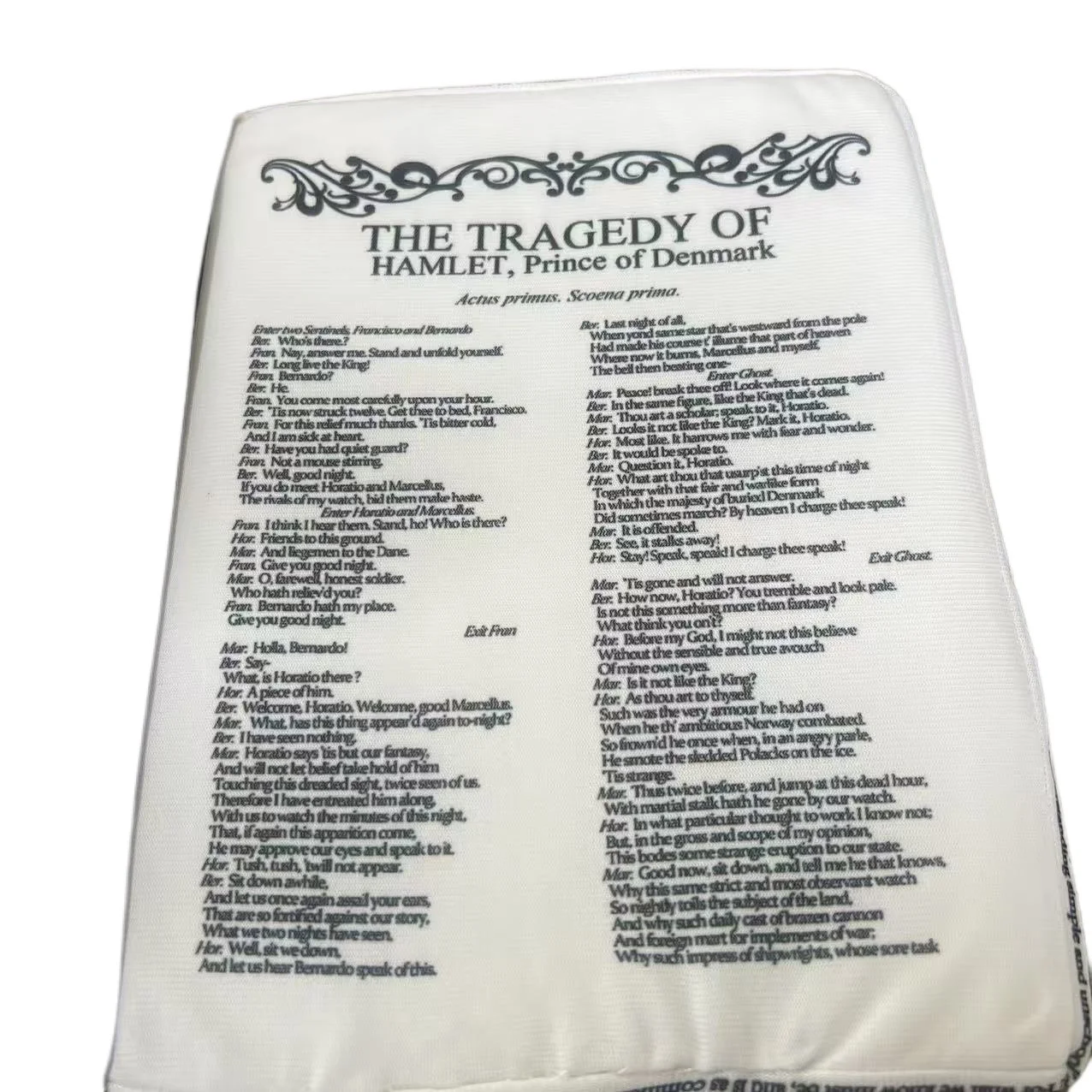 New Shakespeare Plush Creative Toys, Shakespeare Throw Pillows, Book Dolls and Figurines Are In Stock
New Shakespeare Plush Creative Toys, Shakespeare Throw Pillows, Book Dolls and Figurines Are In Stock
