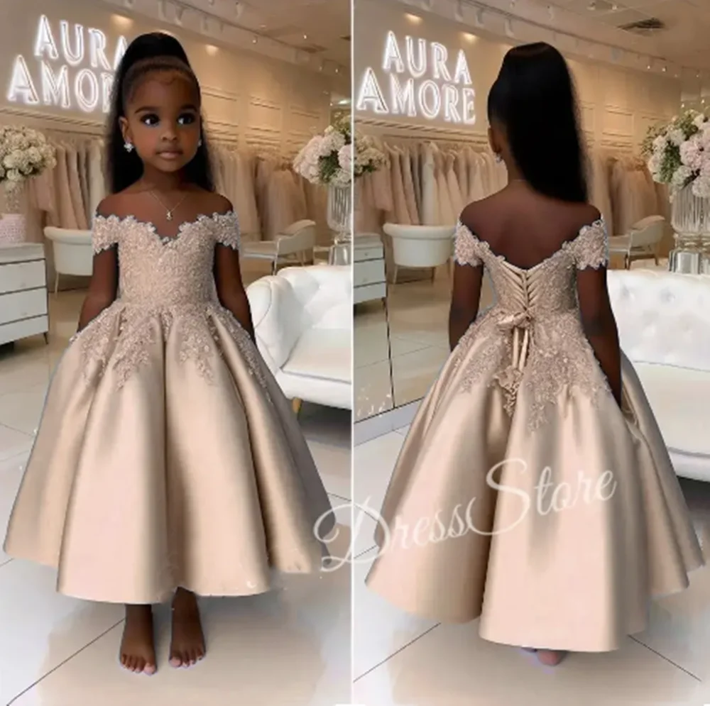Customized Champagne Flower Girl Dress For Wedding Puffy Satin Lace Applique Kid Birthday Party First Communion Ball Gown
Customized Champagne Flower Girl Dress For Wedding Puffy Satin Lace Applique Kid Birthday Party First Communion Ball Gown