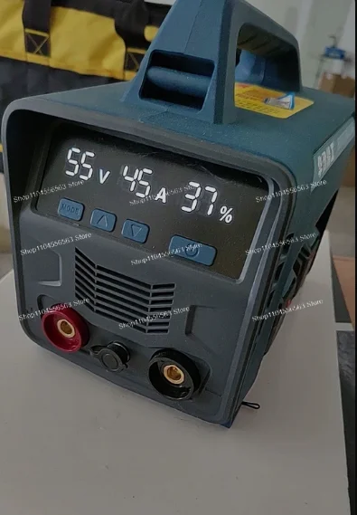 Portable wireless manual lithium-ion DC arc welding machine, industrial-grade design
Portable wireless manual lithium-ion DC arc welding machine, industrial-grade design