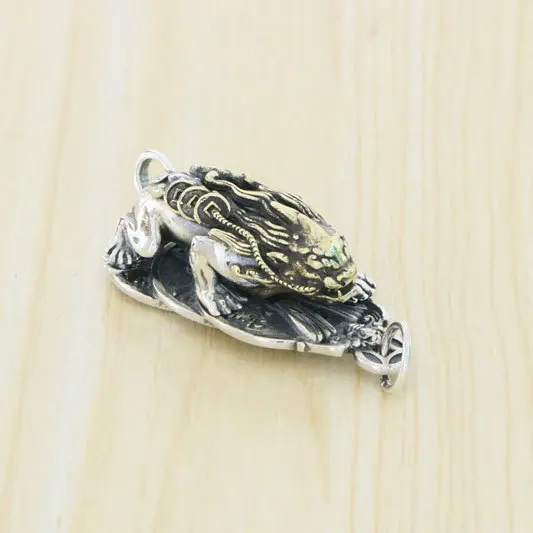 Silver jewelry Hegemonic Thai Silver Retro Trendy Car Hanging Accessories Male and Female Personality Wealth Attraction Money Pi
Silver jewelry Hegemonic Thai Silver Retro Trendy Car Hanging Accessories Male and Female Personality Wealth Attraction Money Pi