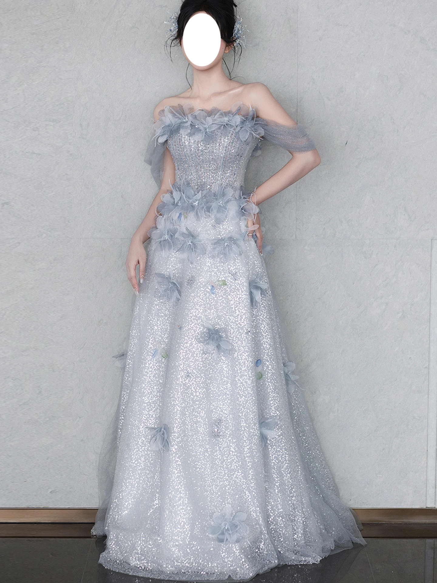 Ele Blue One-oulder Prom Dr Women's High Waist Puffy Skirt aduation Host Performance Costume Polyester Fiber
Ele Blue One-oulder Prom Dr Women's High Waist Puffy Skirt aduation Host Performance Costume Polyester Fiber