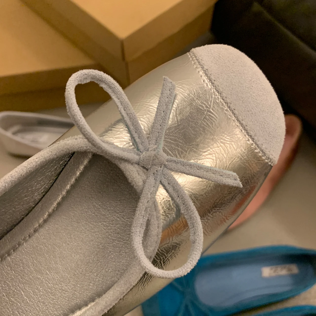 Fashionable Women's Sandals with Cute Butterfly Knot Design in Solid Color for Summer platform shoes designer sandals
Fashionable Women's Sandals with Cute Butterfly Knot Design in Solid Color for Summer platform shoes designer sandals