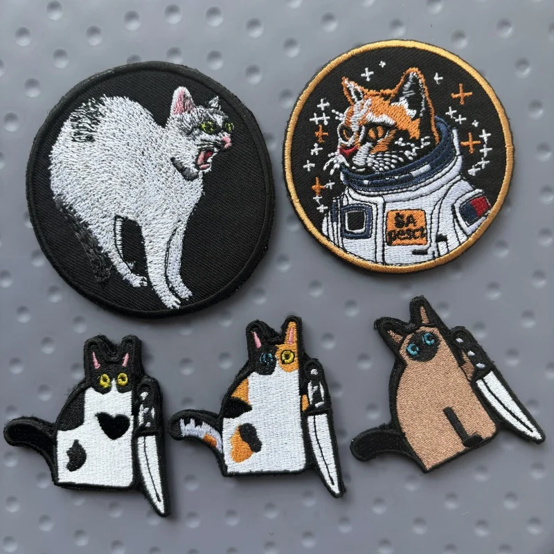 Cute Little Yellow Duck with Knife Hook&Loop Emblem Cartoon Cat with Knife Morale Tactical Patch Fun Snake Badge on Backpack
Cute Little Yellow Duck with Knife Hook&Loop Emblem Cartoon Cat with Knife Morale Tactical Patch Fun Snake Badge on Backpack