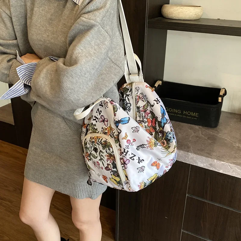 Fashionable Printed Travel Backpack Trendy Small Crossbody Bag for Casual Wear Large Capacity Versatile Large Capacity Backpack
Fashionable Printed Travel Backpack Trendy Small Crossbody Bag for Casual Wear Large Capacity Versatile Large Capacity Backpack