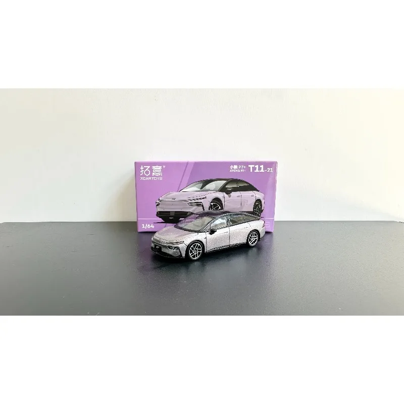 1:64 XCARTOYS Xiaopeng P7+ new energy sedan, die-cast alloy car model, boys' toy, collectible.
1:64 XCARTOYS Xiaopeng P7+ new energy sedan, die-cast alloy car model, boys' toy, collectible.