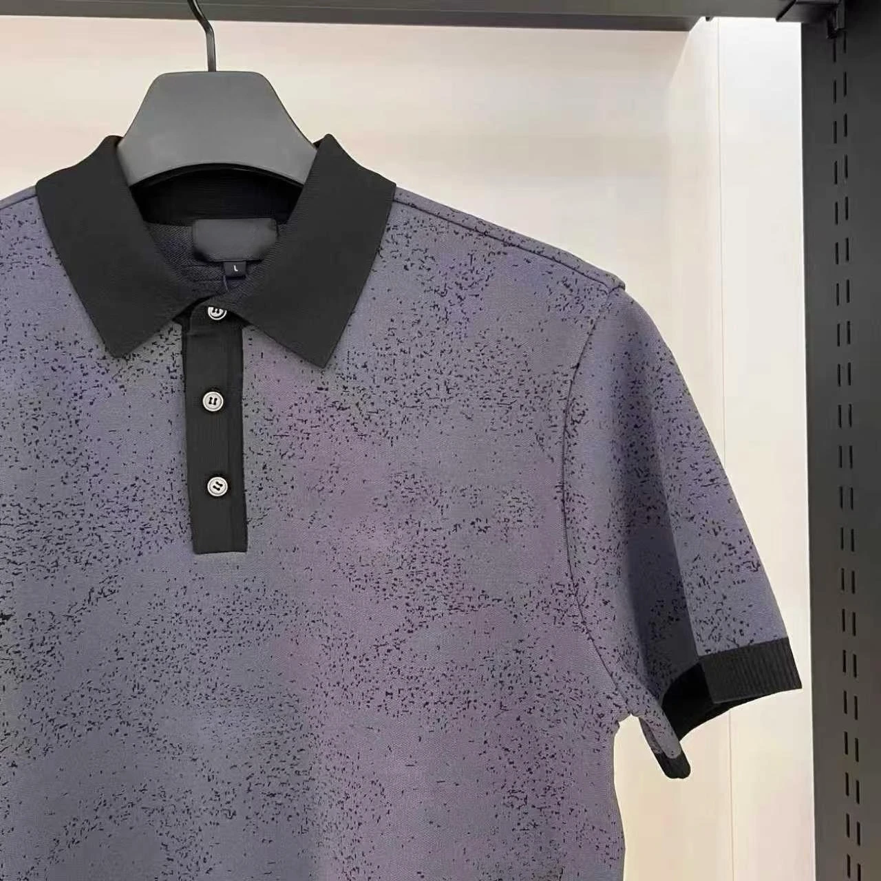 2026 Korean Style Men Knitted Polo Shirt Lapel Color Block Letter Print Short Sleeve Fashion Golf Casual Sportswear Tops
2026 Korean Style Men Knitted Polo Shirt Lapel Color Block Letter Print Short Sleeve Fashion Golf Casual Sportswear Tops