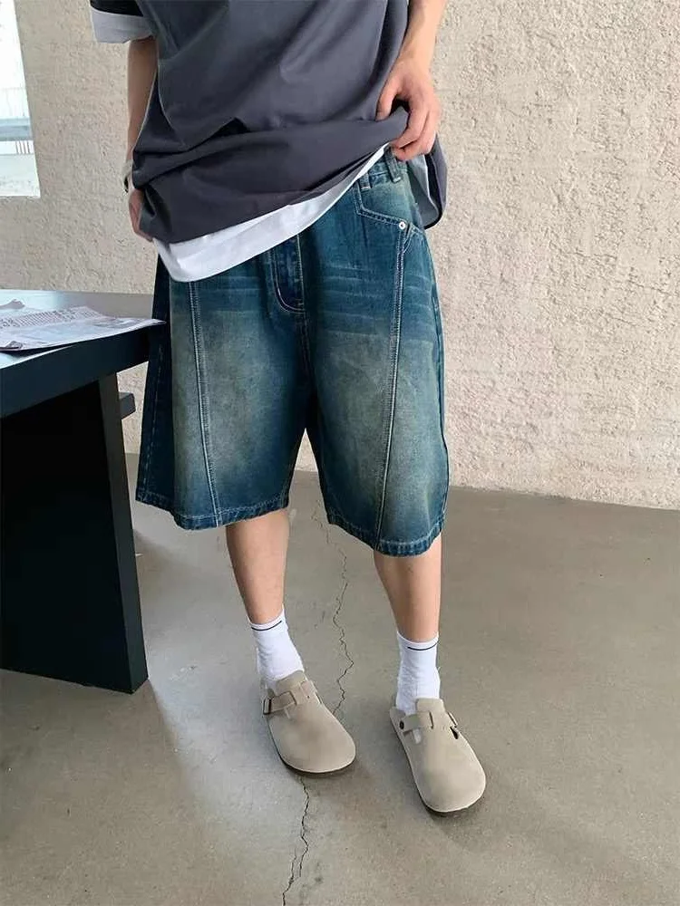 Retro American Blue Washed Men's Summer Streetwear Loose Straight Leg Jeans Shorts Casual Five-Quarter Length Straight Cut
Retro American Blue Washed Men's Summer Streetwear Loose Straight Leg Jeans Shorts Casual Five-Quarter Length Straight Cut