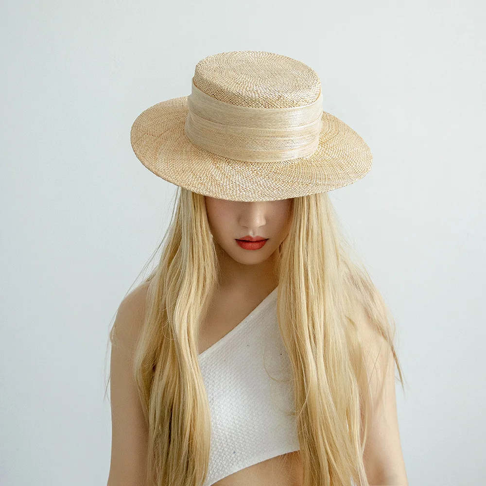 Spring and Summer Fashionable and Elegant Decoration, Wide-brimmed Grass, Flat Top Hat, Women's Outdoor, Sunshade Straw Hat
Spring and Summer Fashionable and Elegant Decoration, Wide-brimmed Grass, Flat Top Hat, Women's Outdoor, Sunshade Straw Hat