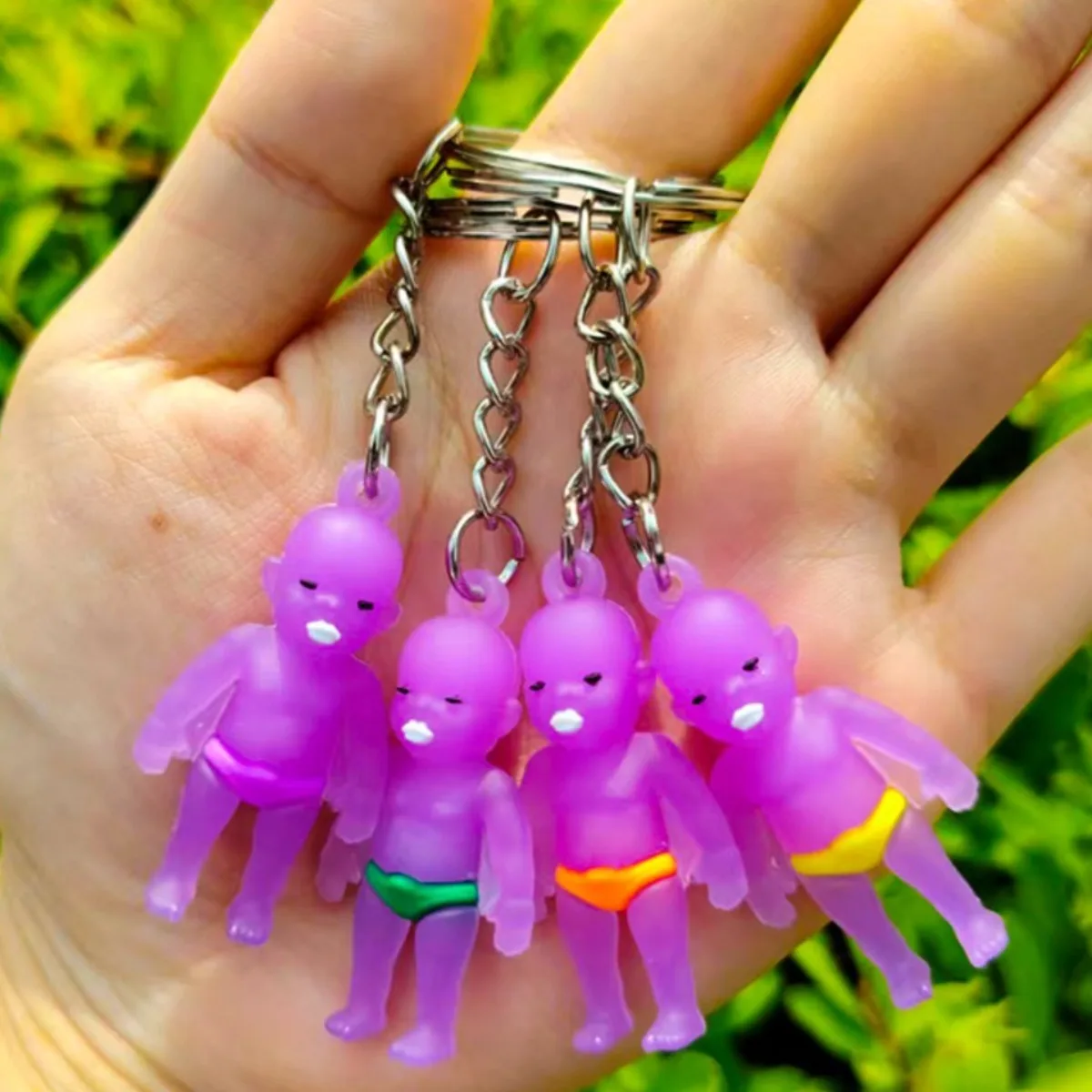 Creative Color-Changing Roasted Duck Keychain Purple Little Guy Single-Loop Pendant Car Rearview Mirror Decor
Creative Color-Changing Roasted Duck Keychain Purple Little Guy Single-Loop Pendant Car Rearview Mirror Decor
