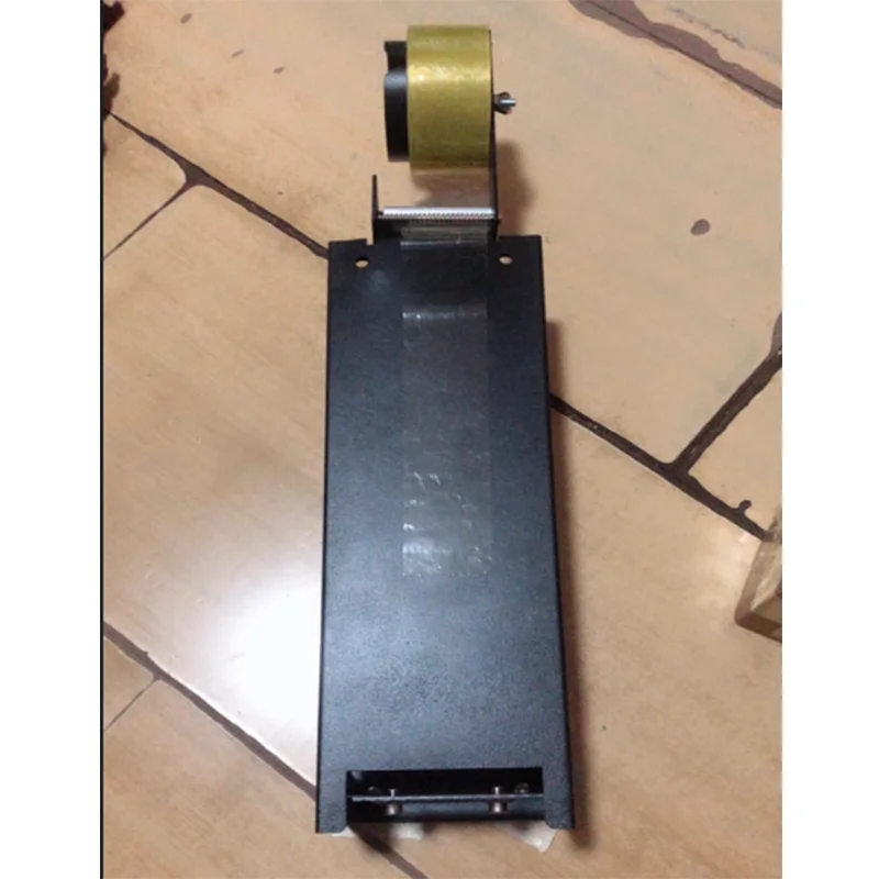 Настольный резак для ленты, экспресс-паковочная машина, ручной и автоматический упаковочный инструмент, картонная коробка, небольшая упаковка, специально для е.
Настольный резак для ленты, экспресс-паковочная машина, ручной и автоматический упаковочный инструмент, картонная коробка, небольшая упаковка, специально для е.