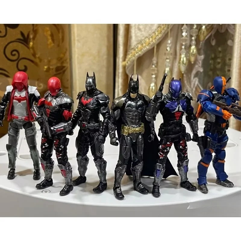 НОВЫЙ F5 Circular Culture Batman (Crazy Edition): Arkham Knight's Fatal Strike, красный капюшон, собранная мобильная коллекция игрушек, модель в подарок
НОВЫЙ F5 Circular Culture Batman (Crazy Edition): Arkham Knight's Fatal Strike, красный капюшон, собранная мобильная коллекция игрушек, модель в подарок