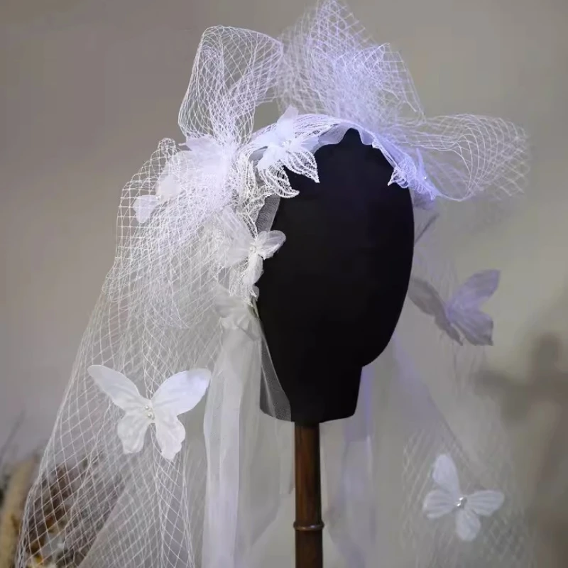 New Design Mexican Bride Wedding Veil Flower Shoulder Length Women Veil For Evening Prom Party Bridal Accessories voile de marié
New Design Mexican Bride Wedding Veil Flower Shoulder Length Women Veil For Evening Prom Party Bridal Accessories voile de marié