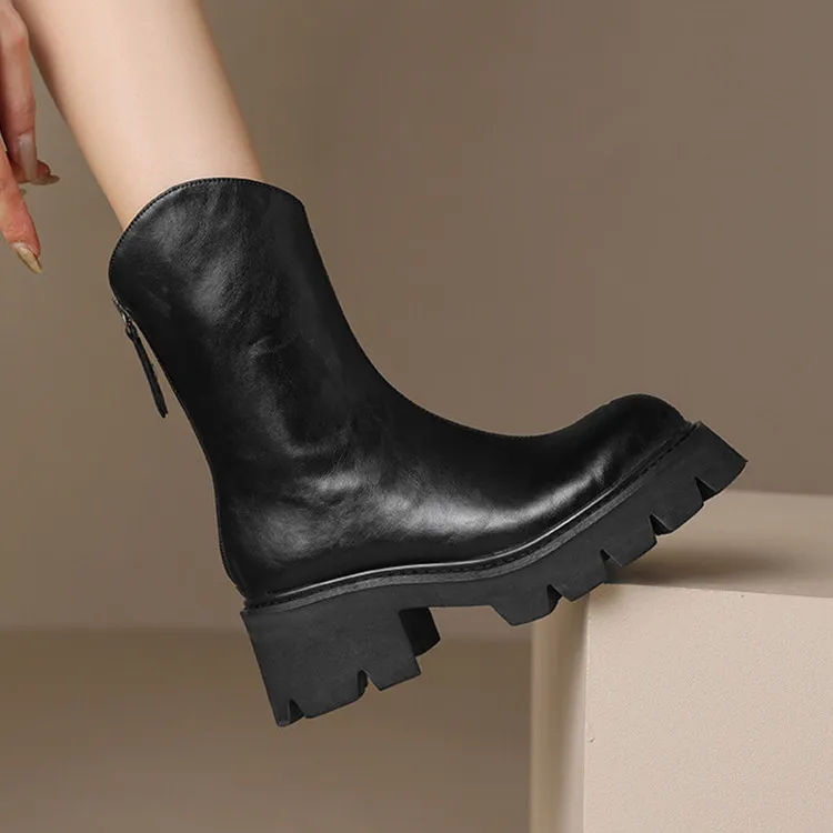 Black Real Leather Women Short Boots Platform Thick Bottom Motorcycle Booties Back Zipper Square High Heels Botines Femmes 2023
Black Real Leather Women Short Boots Platform Thick Bottom Motorcycle Booties Back Zipper Square High Heels Botines Femmes 2023