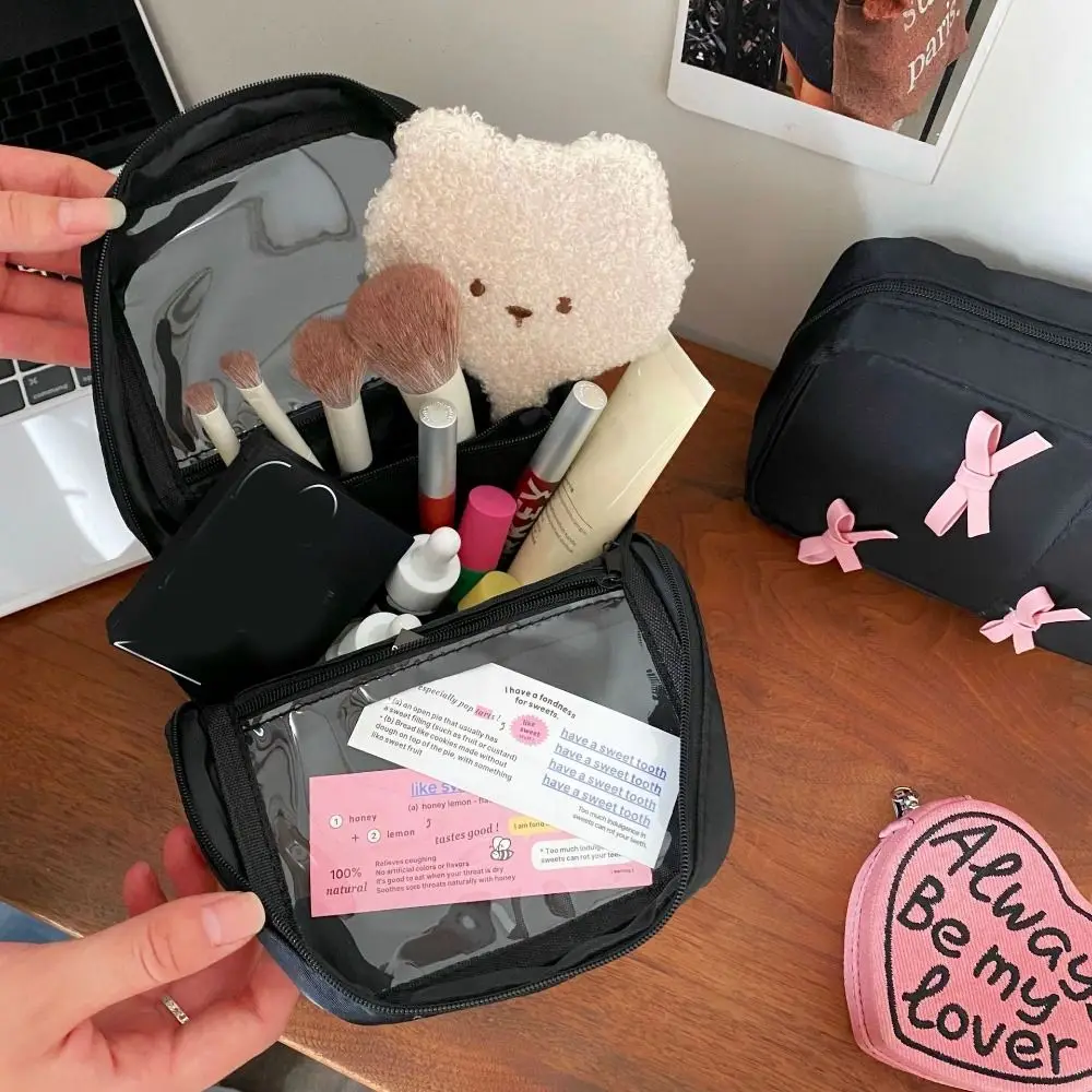 Pink Bowknot Nylon Vertical Makeup Bag Partitioned Pencil Case Bow Cosmetic Bag Large Capacity Makeup Brush Storage
Pink Bowknot Nylon Vertical Makeup Bag Partitioned Pencil Case Bow Cosmetic Bag Large Capacity Makeup Brush Storage