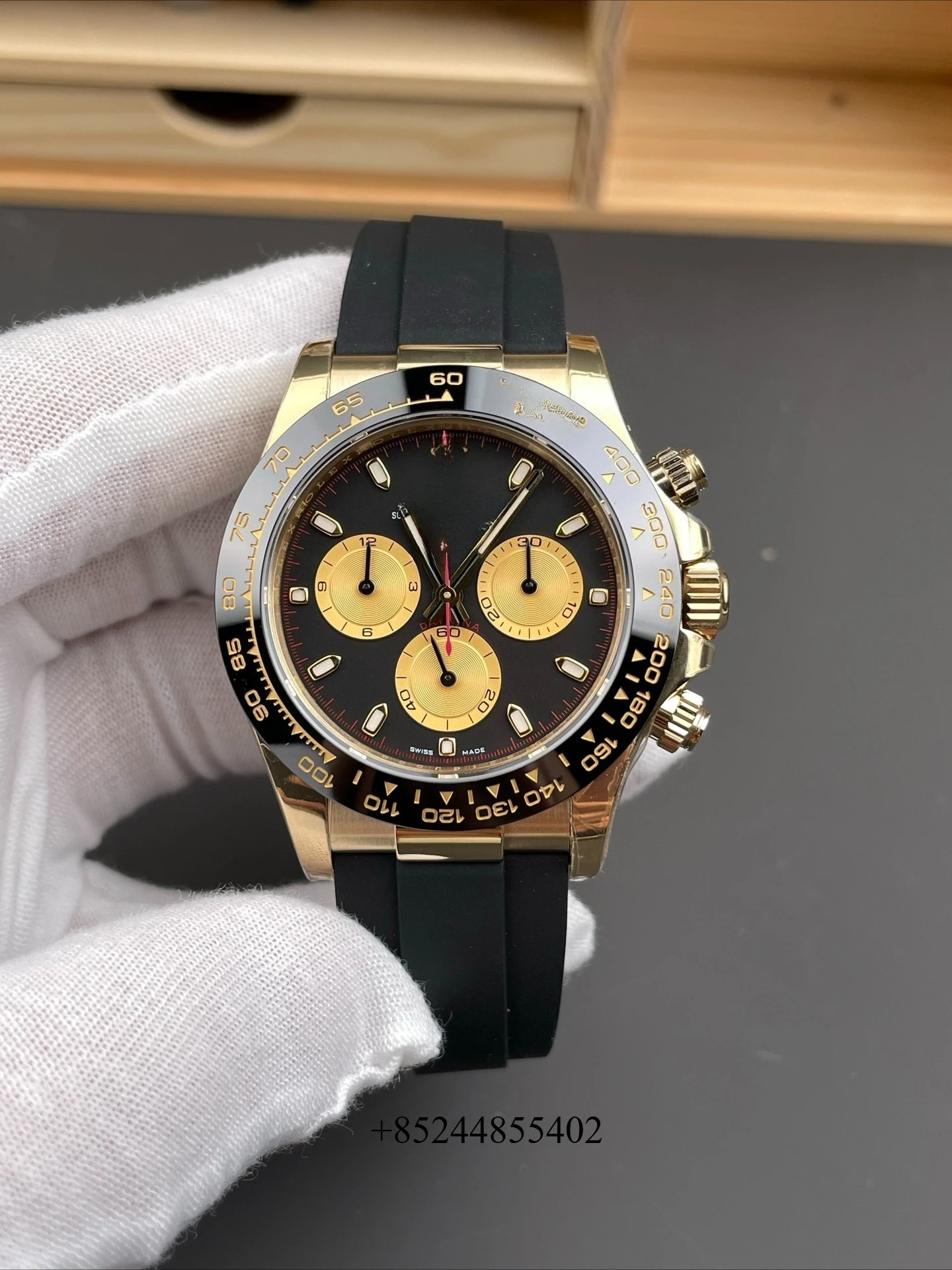 Customizable Luxury Watch in 316L Steel P4130 Automatic Mechanical Movement Exquisite Heritage and Artisanal Dial size 40mm
Customizable Luxury Watch in 316L Steel P4130 Automatic Mechanical Movement Exquisite Heritage and Artisanal Dial size 40mm